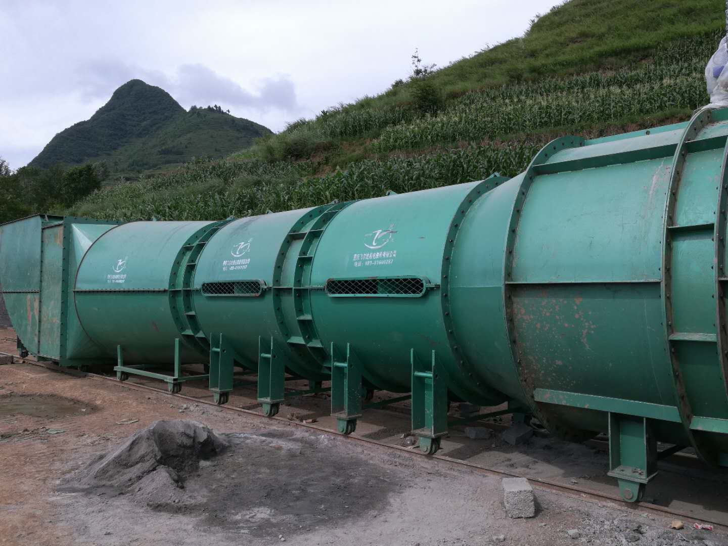 礦用風(fēng)機(jī)-昭通某煤礦風(fēng)機(jī)安裝現(xiàn)場